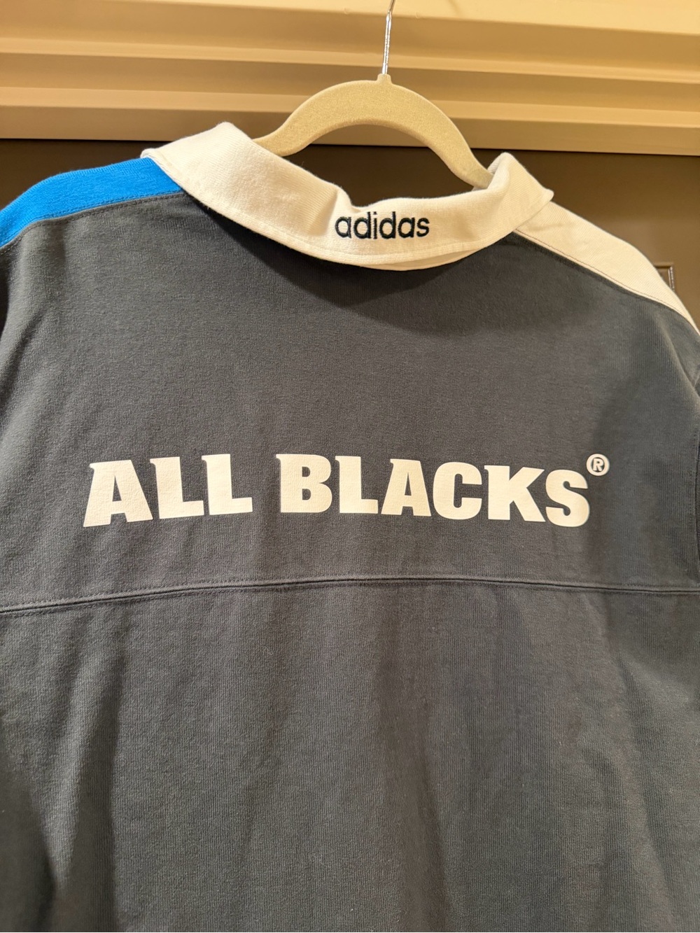 adidas ORIGINALS & ALL BLACKS HERITAGE RUGBY POLO Shirt - Picture 6 of 8